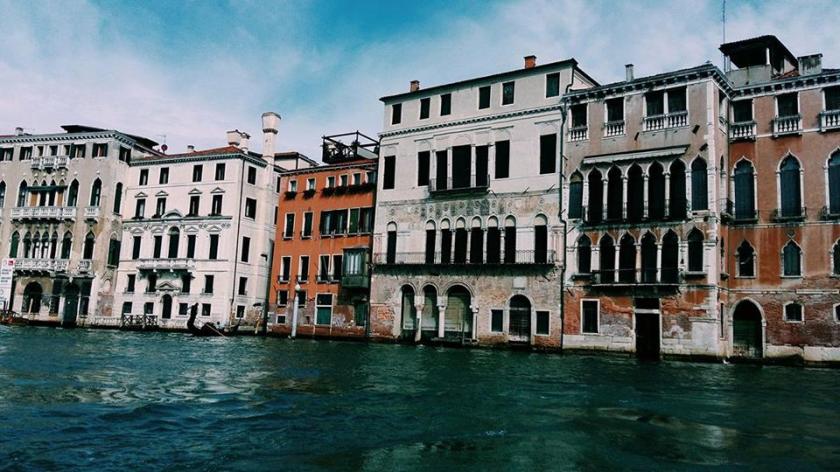 beautiful-houses-in-venice